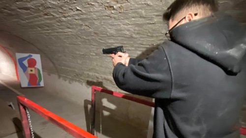 Szituációs gyakorlás profi airsoft fegyverekkel Cegléden 8