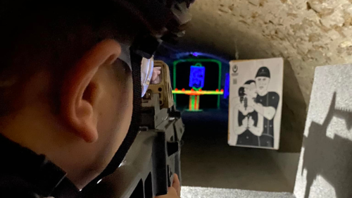 Szituációs gyakorlás profi airsoft fegyverekkel Cegléden 11