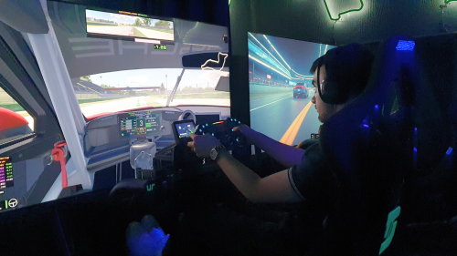 Páros Racing élmény! – Versenyzés professzionális statikus szimulátoron 4