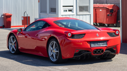 Ferrari 458 élményvezetés az M-Ringen – hétköznap/hétvégén 8