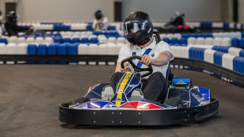 Éljétek át a sebesség örömét együtt! – Csoportos gokart élmény Székesfehérváron 1