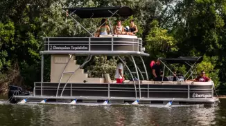 Tiszai élményhajózás emeletes ponton buli hajóval